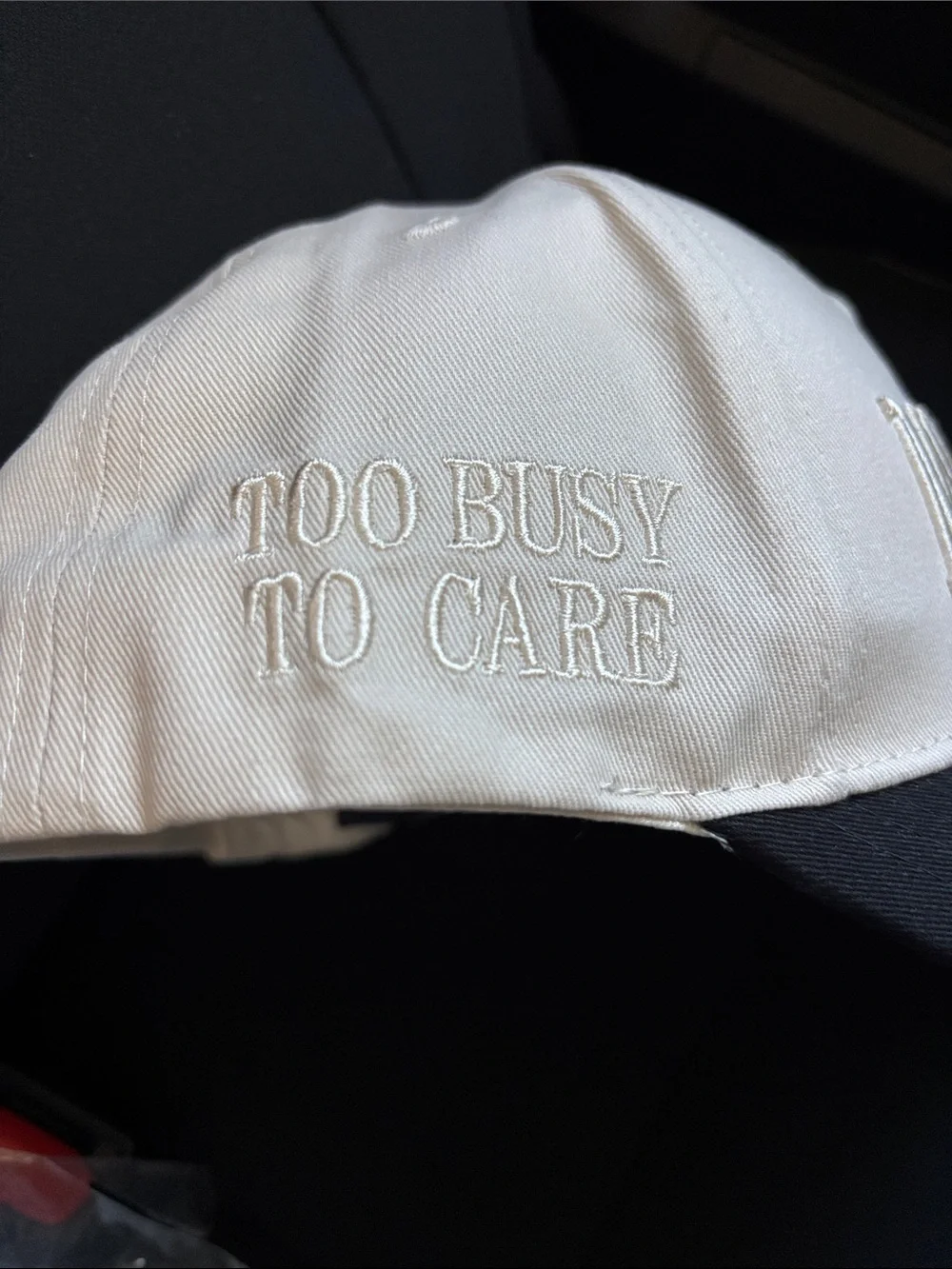 Mommin' Embroidered Two-Tone Baseball Cap - Beige & Black